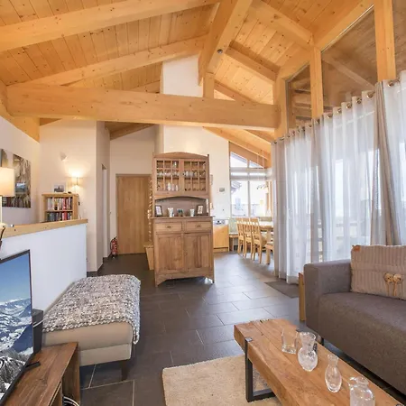 Chalet In Koenigsleiten Near Zillertal Area Wald im Pinzgau