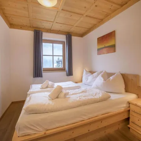 بيت للعطل Austrian Mountain Retreat